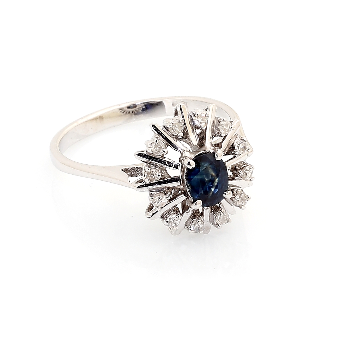 Vintage Gold Ring with Diamonds and Sapphire