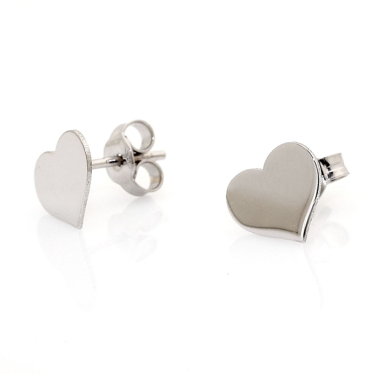 18 KT White Gold Earrings Hearts