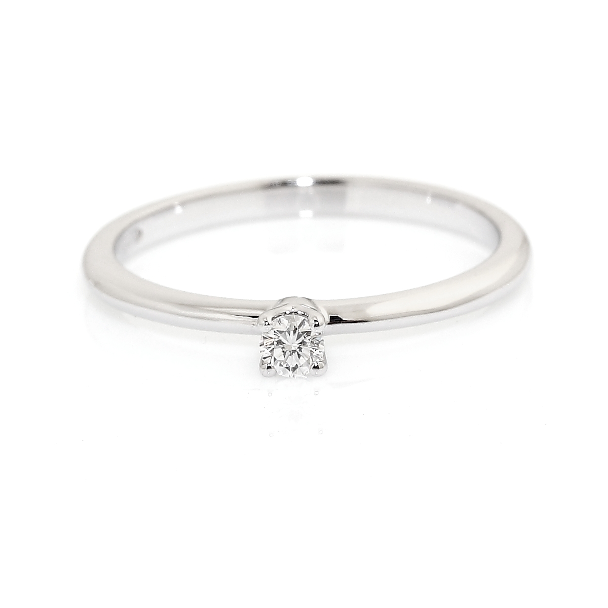 750 Mill. White Gold Ring with 0,08 Ct. F-Vs Diamond