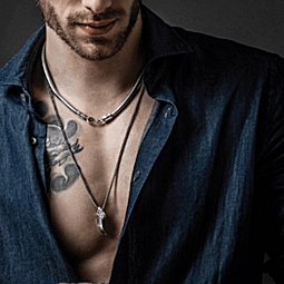Men's Necklaces & Pendants